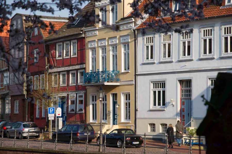 Alter Stader Hafen (Fischmarkt) im Sommer