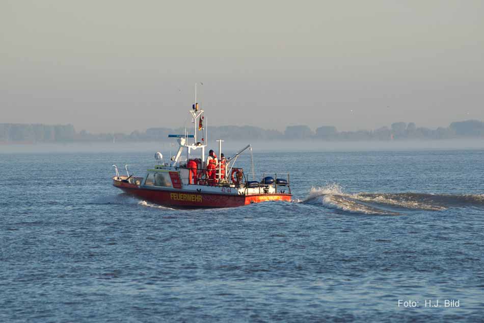 Schiffsverkehr auf der Nieder-Elbe