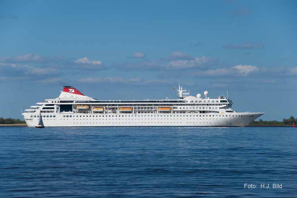 Schiffsverkehr auf der Nieder-Elbe